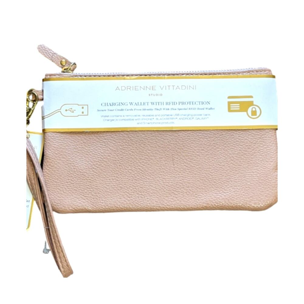 Adrienne Vittadini charging wallet taupe NWT